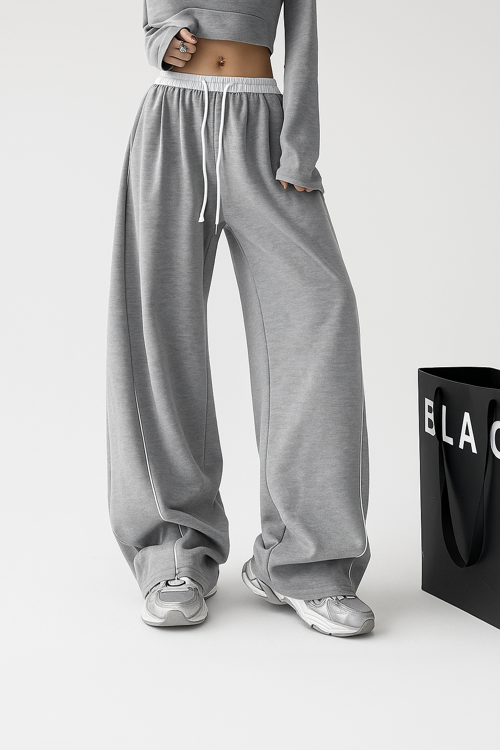 Lyra | Contrast Wide-Leg Pants